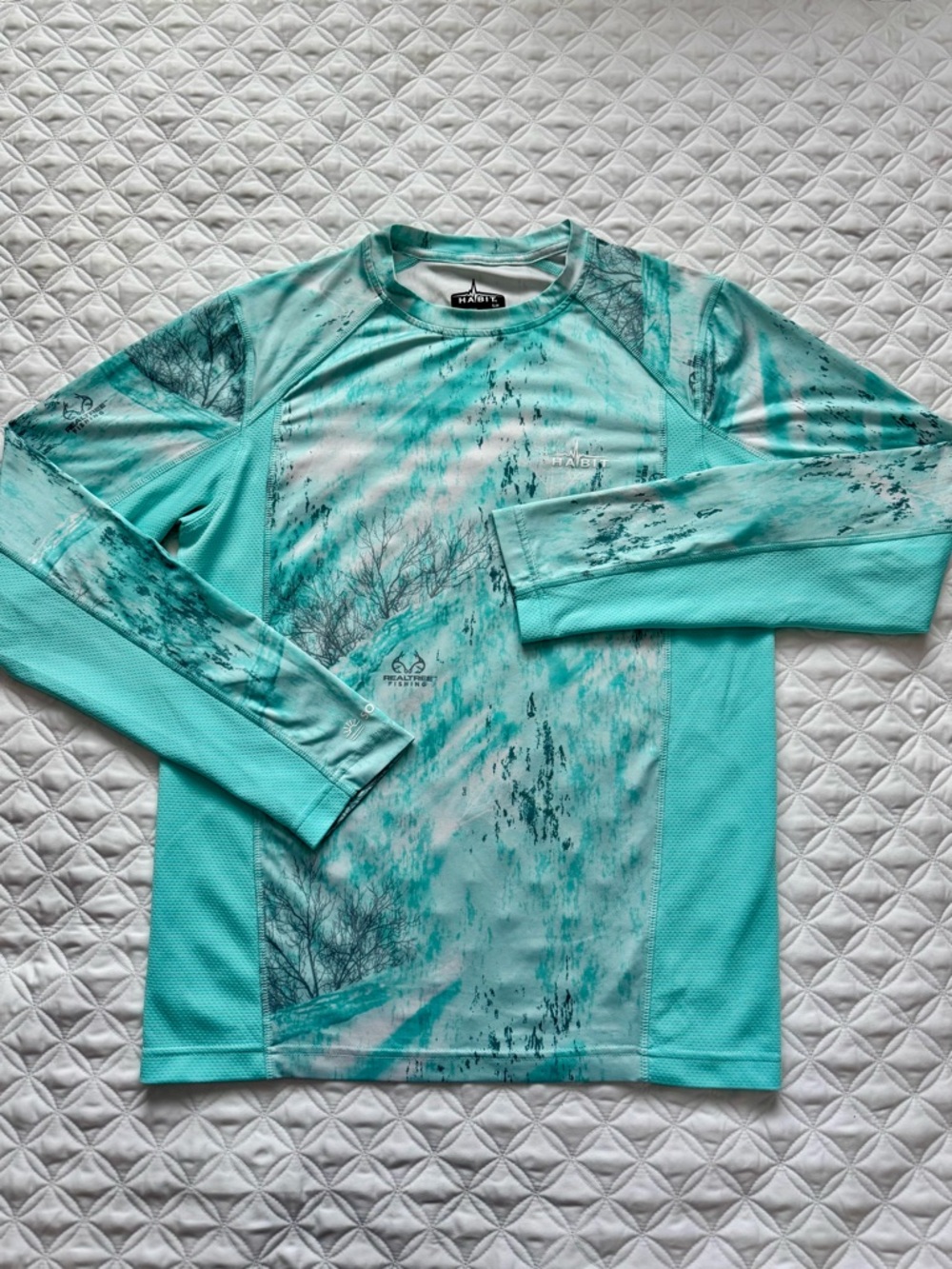 Habit Long Sleeve Sun Solar Factor 40+ Shirt Realtree Fishing Aruba Blue Size S
